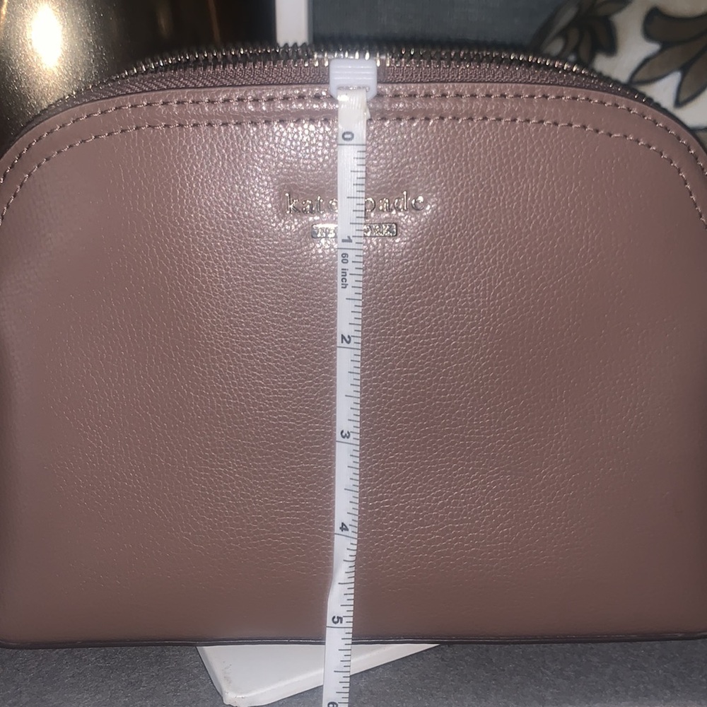 Kate Spade done crossbody purse - Picture 9 of 10